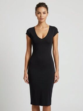 See You Monday Black V-Neck Cap Sleeve Midi Dress size Small EUC